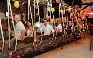 Swing Bar