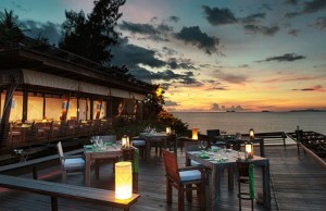 Dining on the Rocks