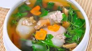 Gang jued Thai dish