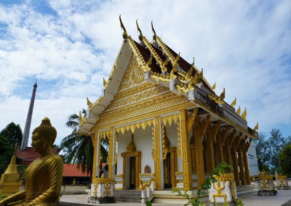 credit: temple Lipa Noi