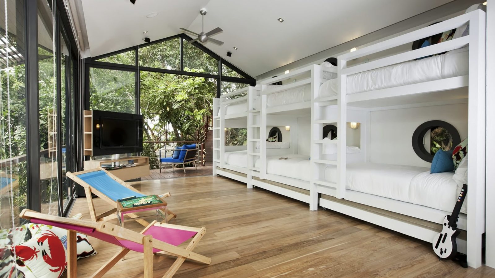 villas in samui for big groups of 15 or more people